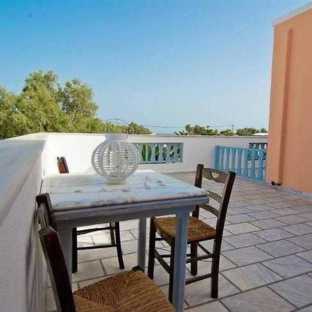 Jojo Beach Hotel & Bar Agios Georgios  Exterior photo